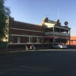 Temora pub.JPG